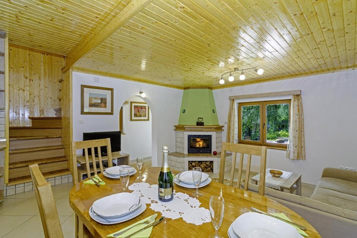 Chalets Bogo & Neno Ledenice ภายนอก รูปภาพ